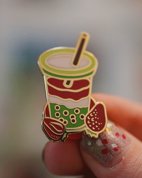 Strawberry Matcha Bubble Tea – Matcha Dessert Enamel Pin