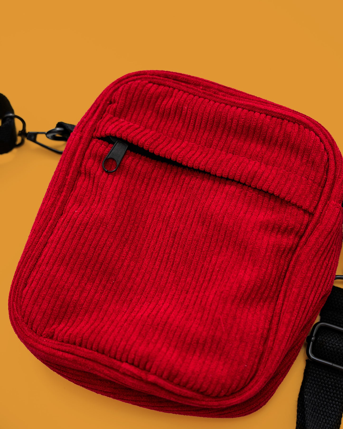 Red Crane – Crossbody Bag