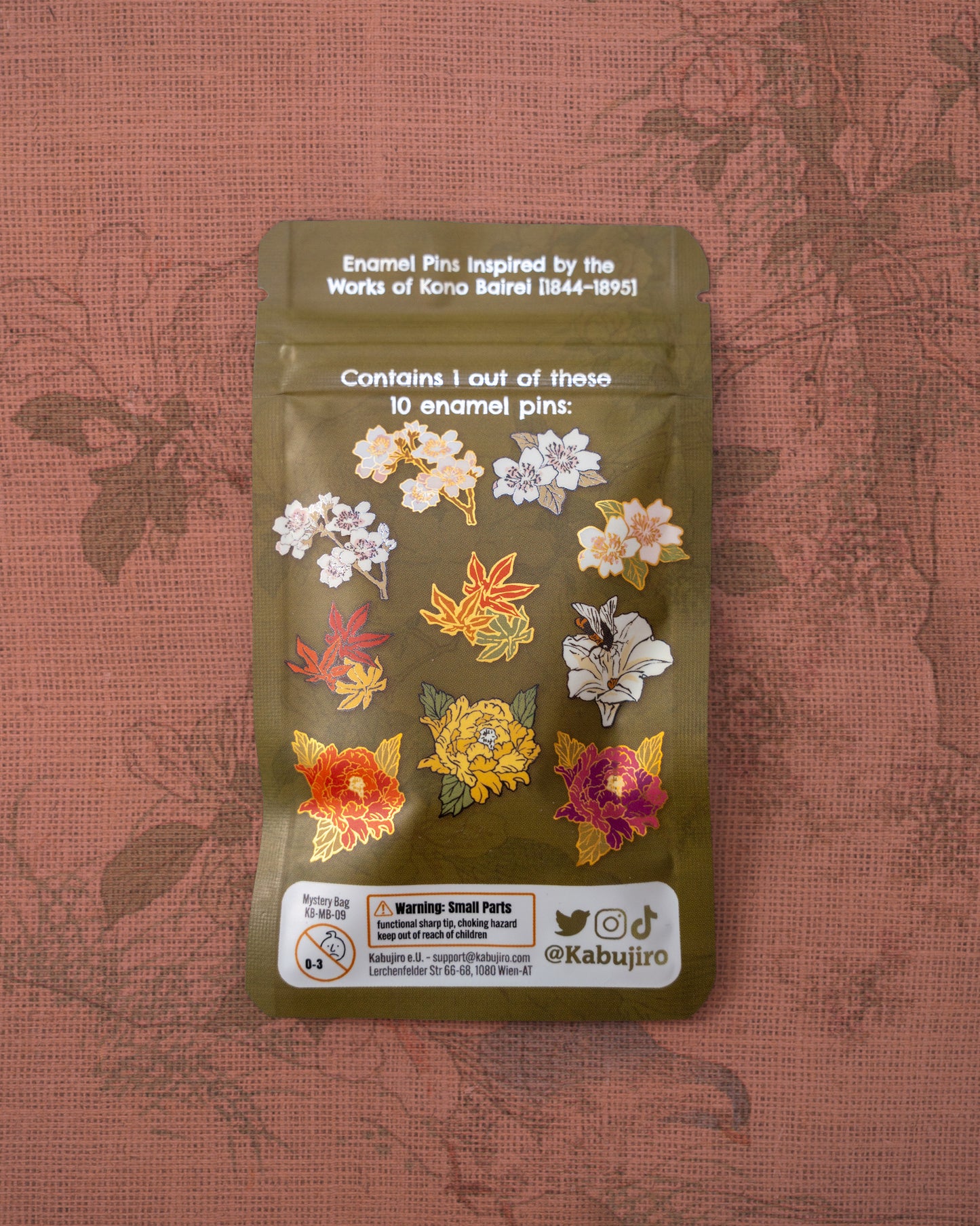 Ukiyo-e Flowers – Enamel Pin Blind Bag